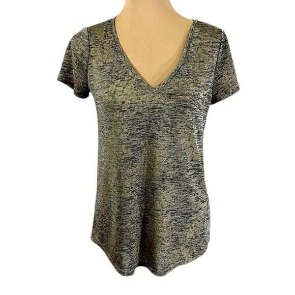 WHBM V Neck Tee Size Medium Short Sleeves * - Picture 1 of 10
